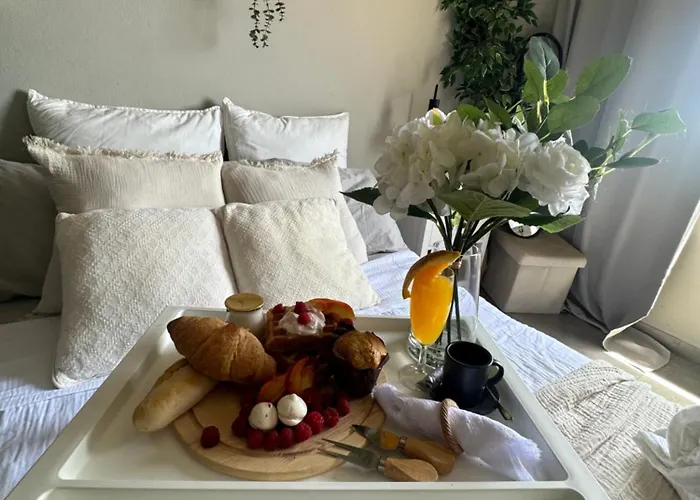 Holidays Apartment *