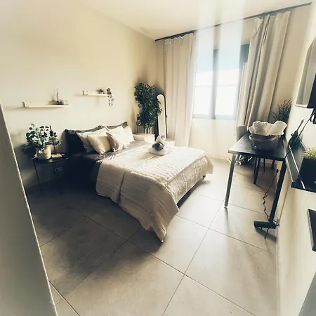 Holidays Апартаменты Картейра